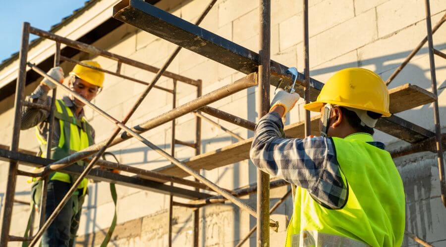 Professional metal roof installation in Buttonwillow, CA